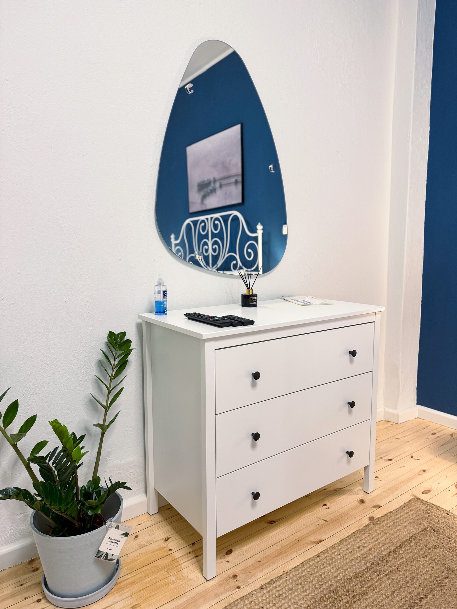 Apt. NOW bathroom